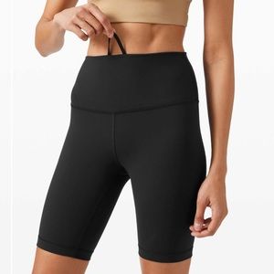 Lululemon Wunder Train High Rise Short 8"